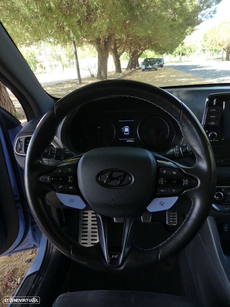 Hyundai i30 N 2.0 T-GDi Performance Pack - 17