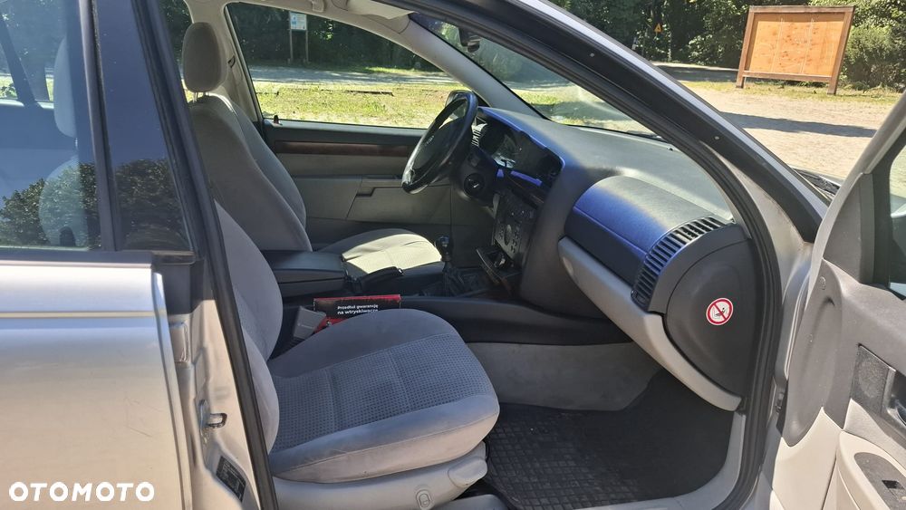 Opel Omega 2.2 Elegance - 18
