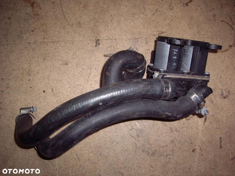 ELEKTROZAWOR POMPY WODY BMW E32 E34 E36 2.5 TDS - 1