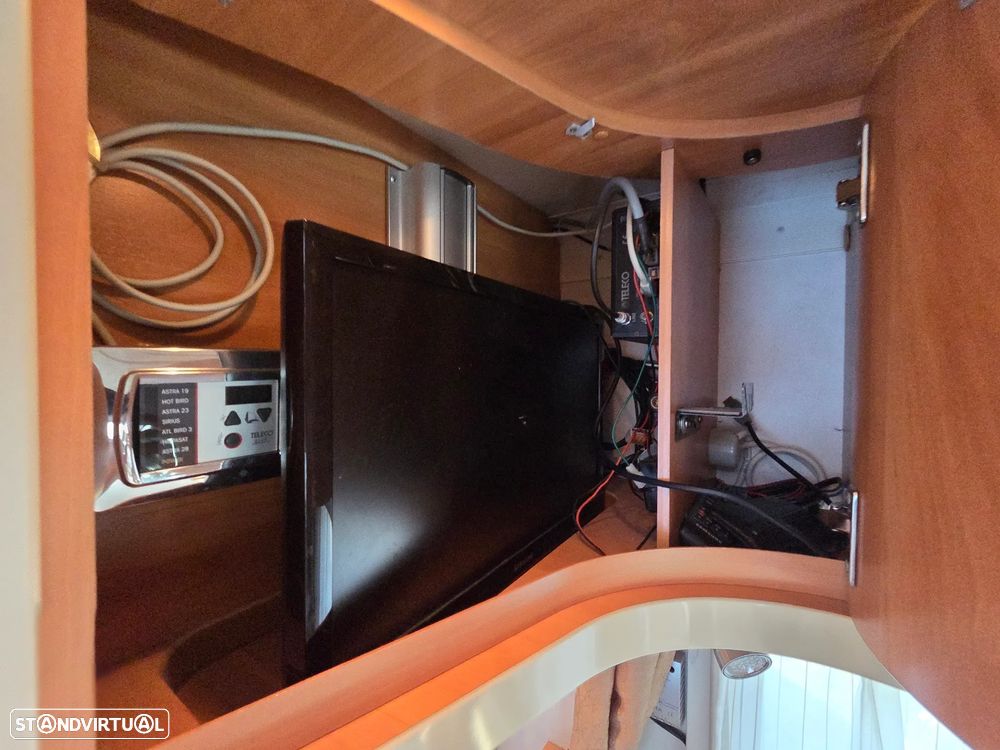 Hymer Tramp CL 652 Cama francesa Frigorífico Grande - 18