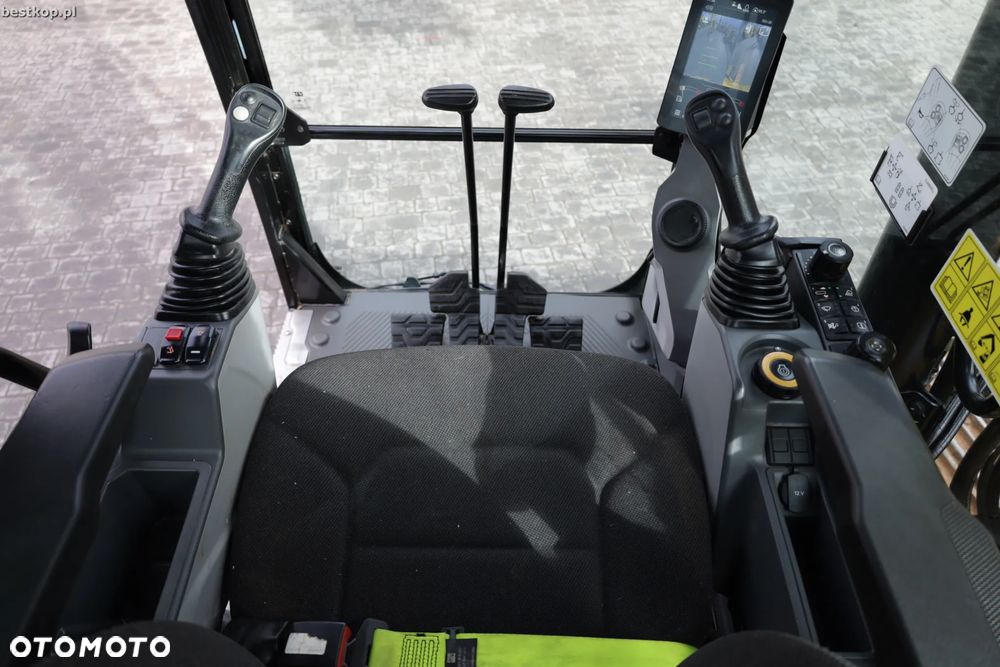 Caterpillar 320 GC - 21