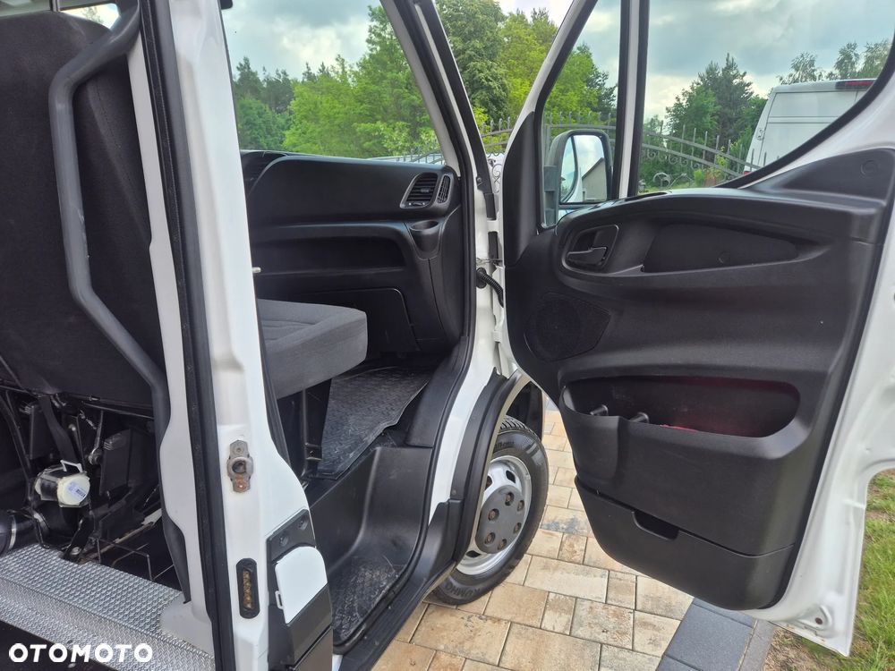 Iveco IVECO 35C15 BRYGADÓWKA KLIMATRONIK WEBASTO BLOKADA MOSTU - 24