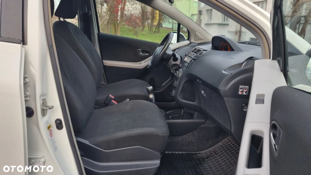 Toyota Yaris 1.0 VVT-i Edition - 13