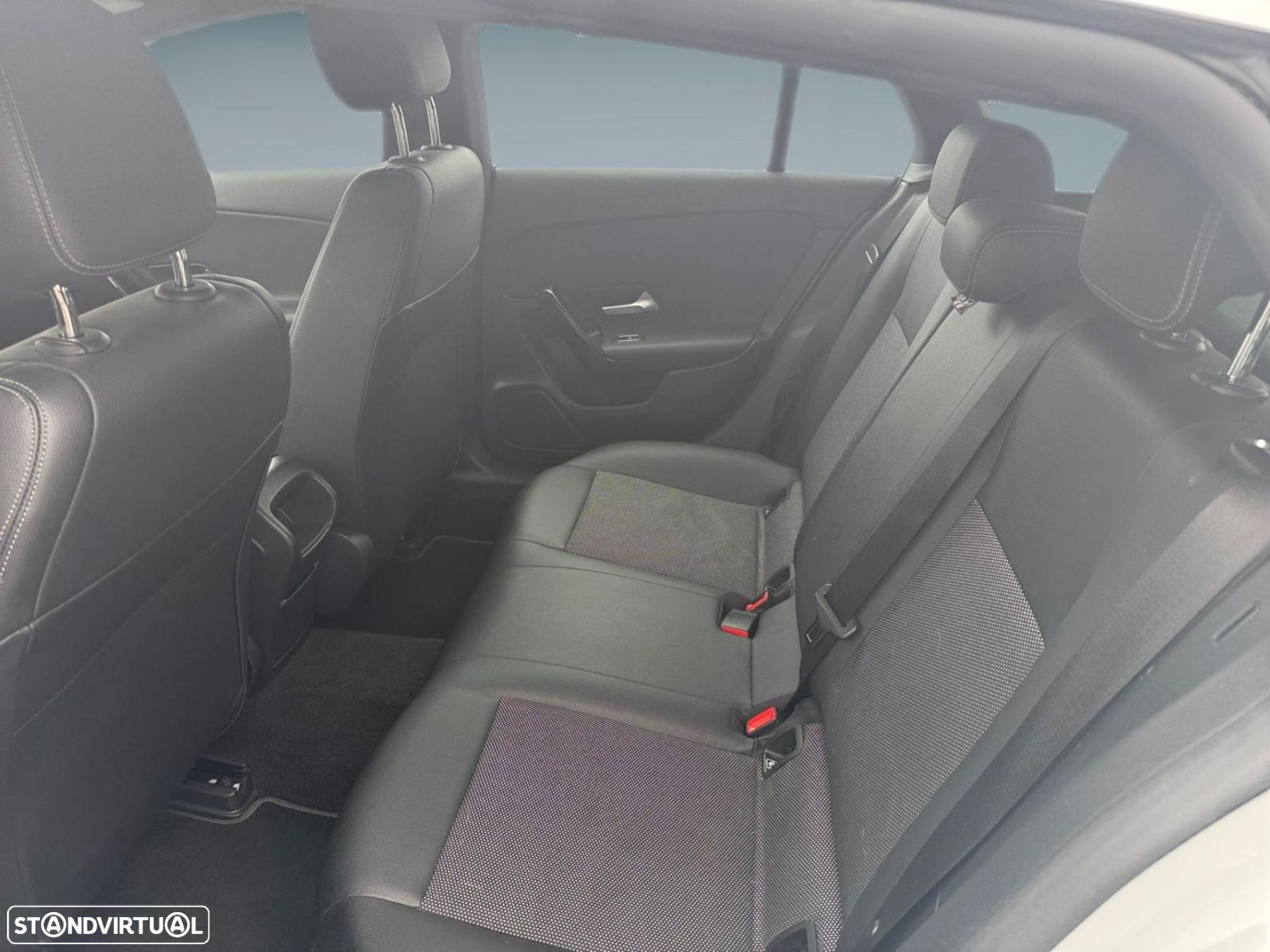 Mercedes-Benz CLA 180 d Shooting Brake Style Plus Aut. - 14