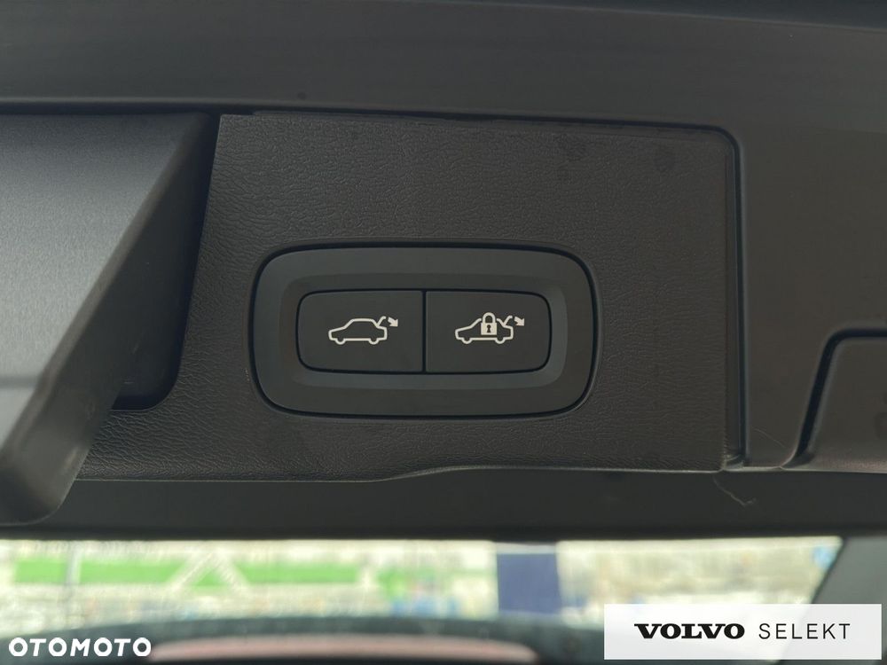 Volvo XC 60 - 32