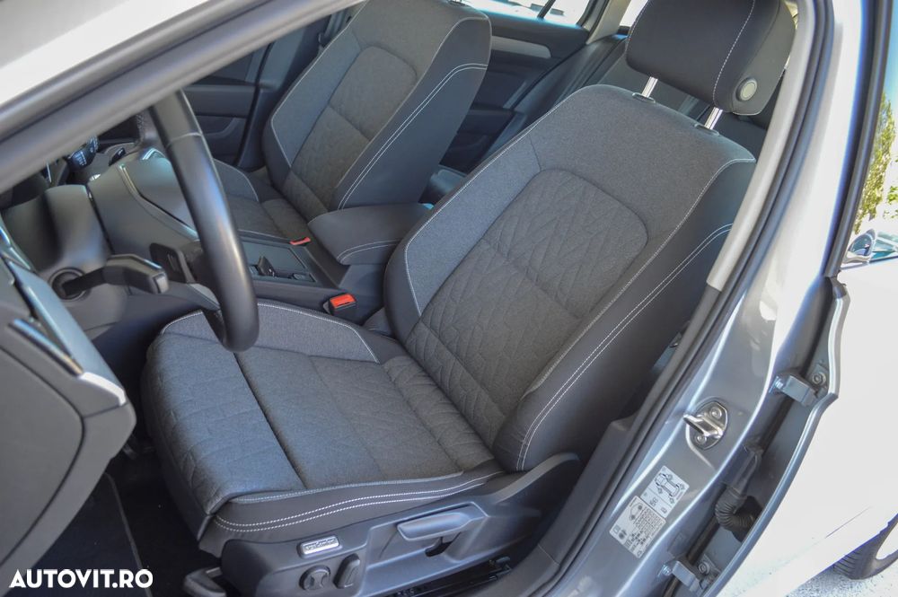 Volkswagen Passat 2.0 TDI SCR DSG Business - 19