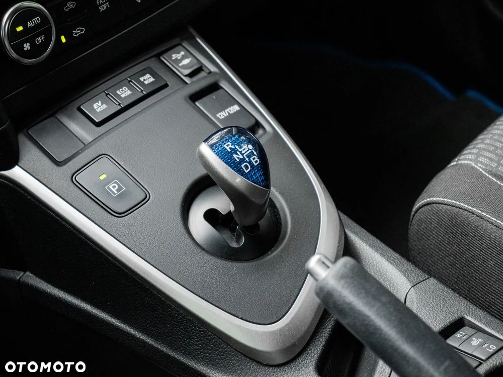 Toyota Auris - 24