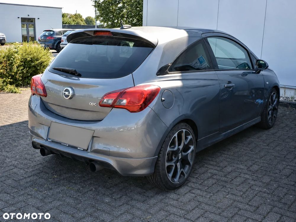 Opel Corsa 1.6 Turbo OPC - 6