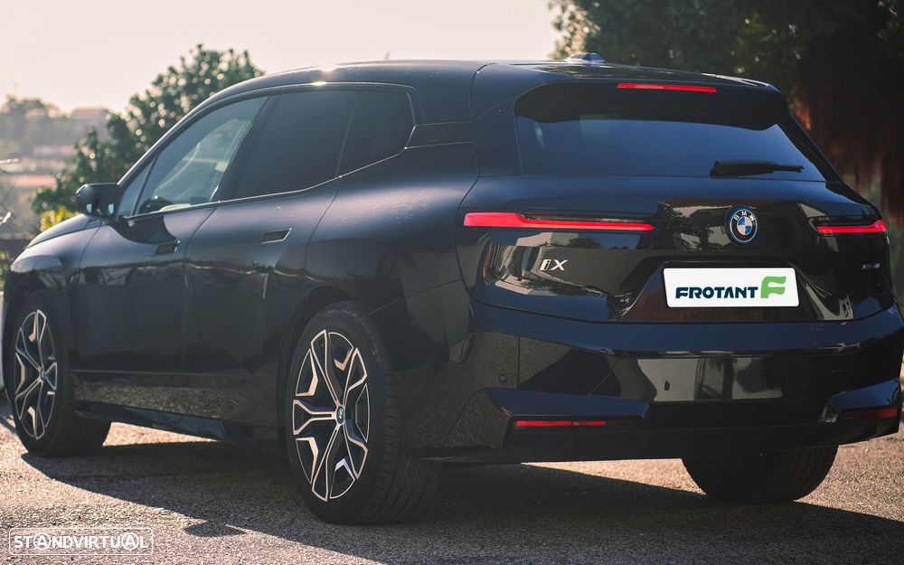 BMW iX xDrive40 - 20