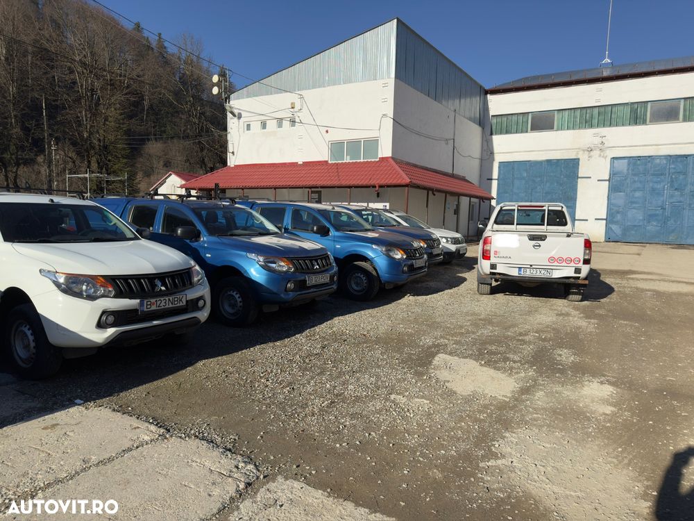 Mitsubishi L200 Double Cab M/T Invite - 22