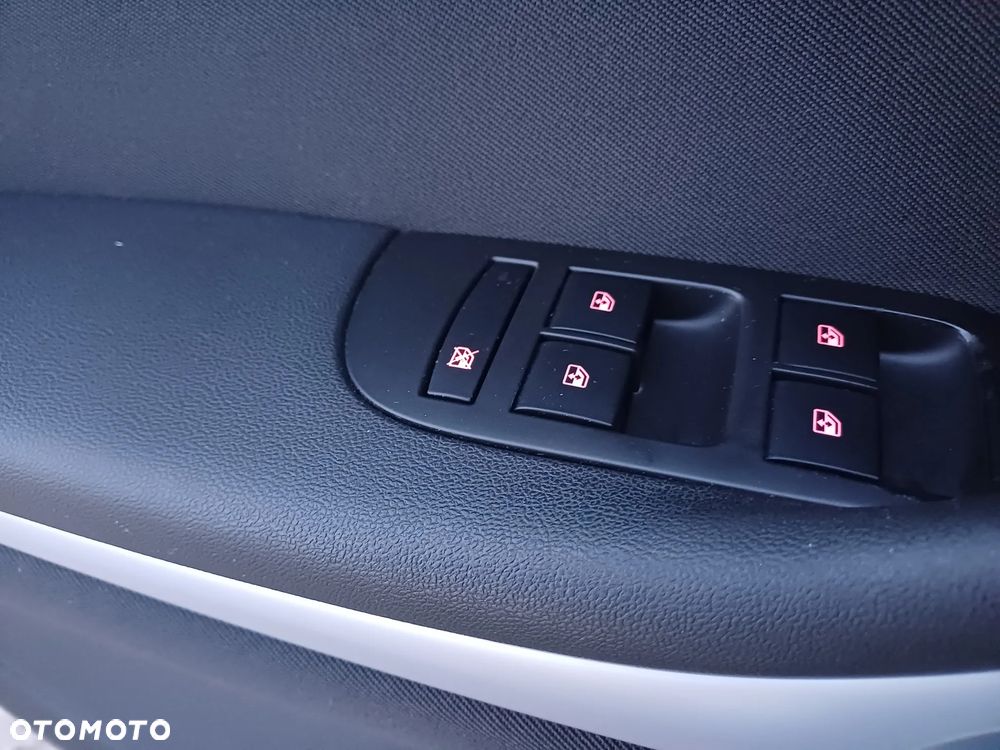 Opel Zafira 2.0 CDTI Enjoy - 11