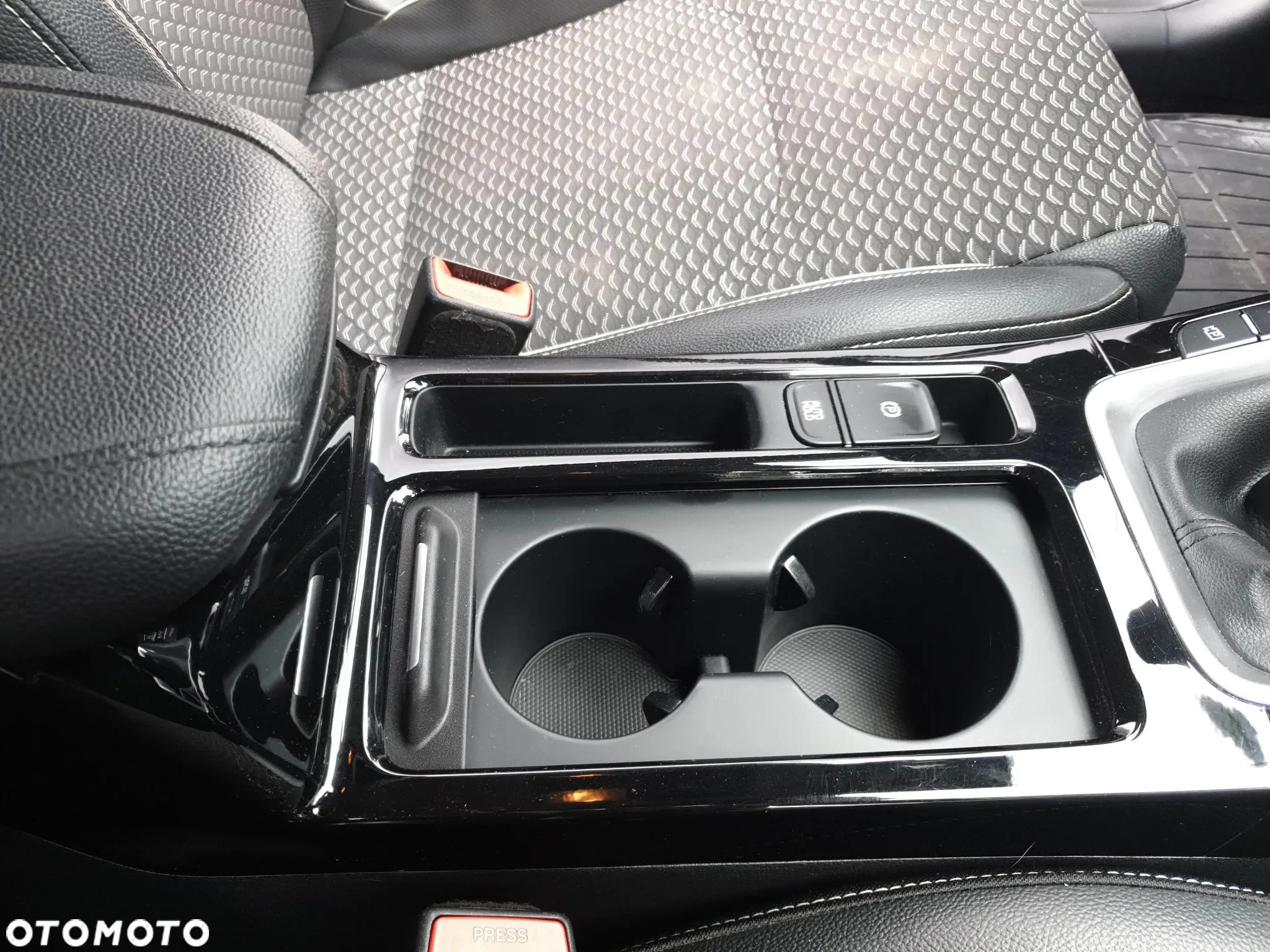 Kia Ceed 1.5 T-GDI L - 27