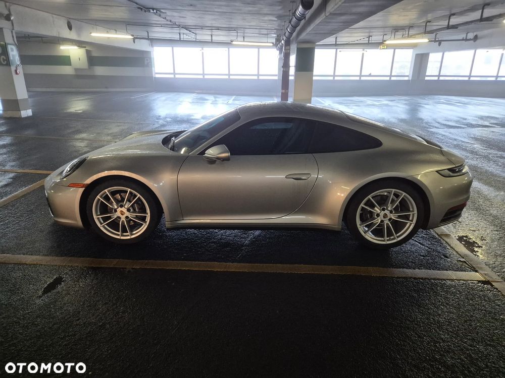 Porsche 911 Carrera PDK - 2