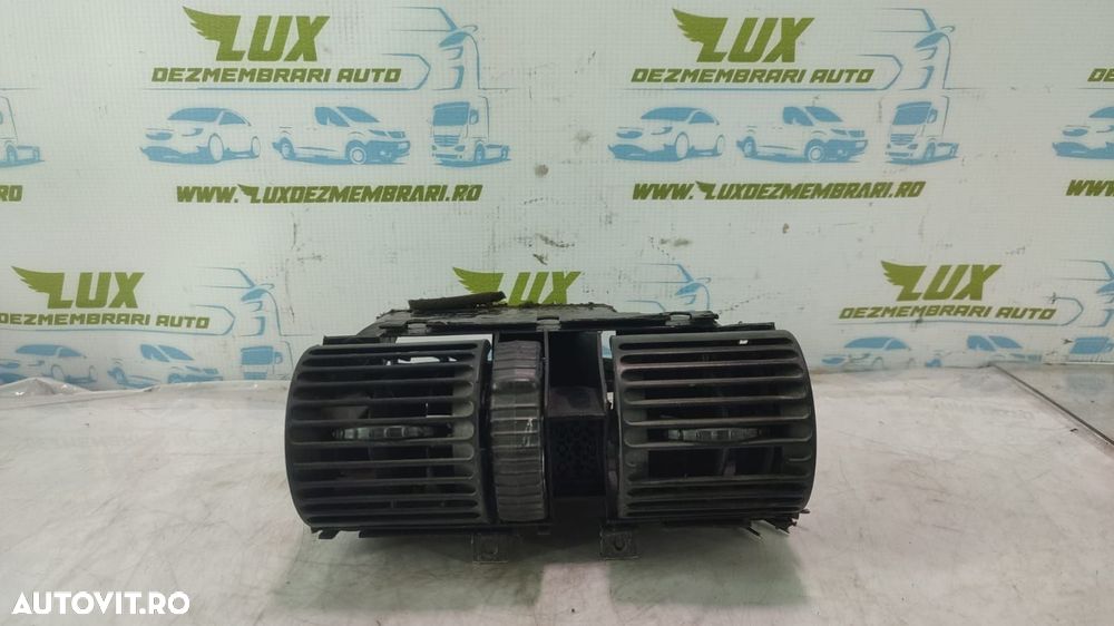 Grila ventilatie bord 90386821lhd Opel Corsa B [1993 - 2000] - 1