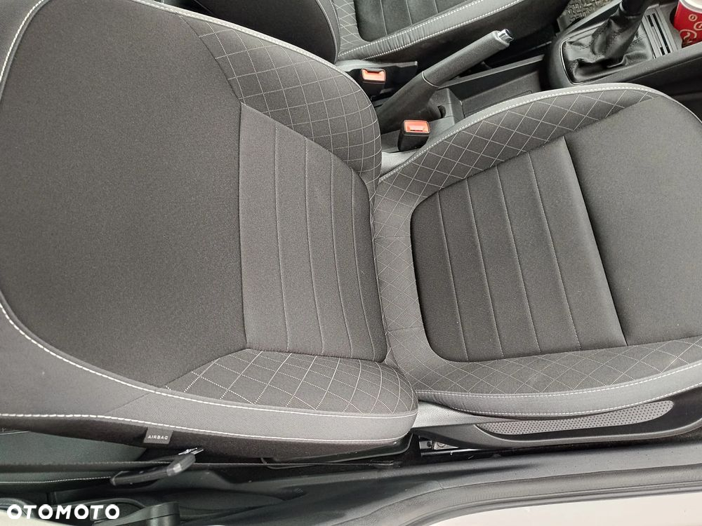 Skoda Fabia 1.0 Ambition - 21
