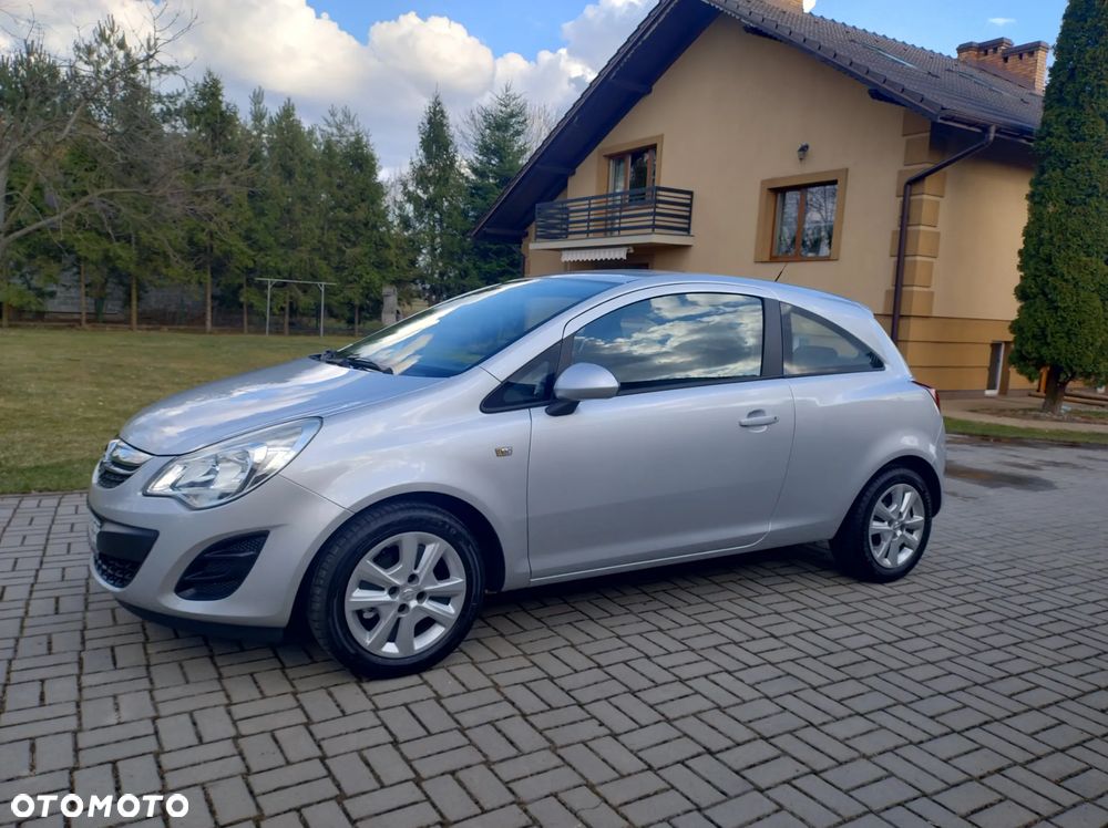 Opel Corsa 1.2 16V Cosmo - 13