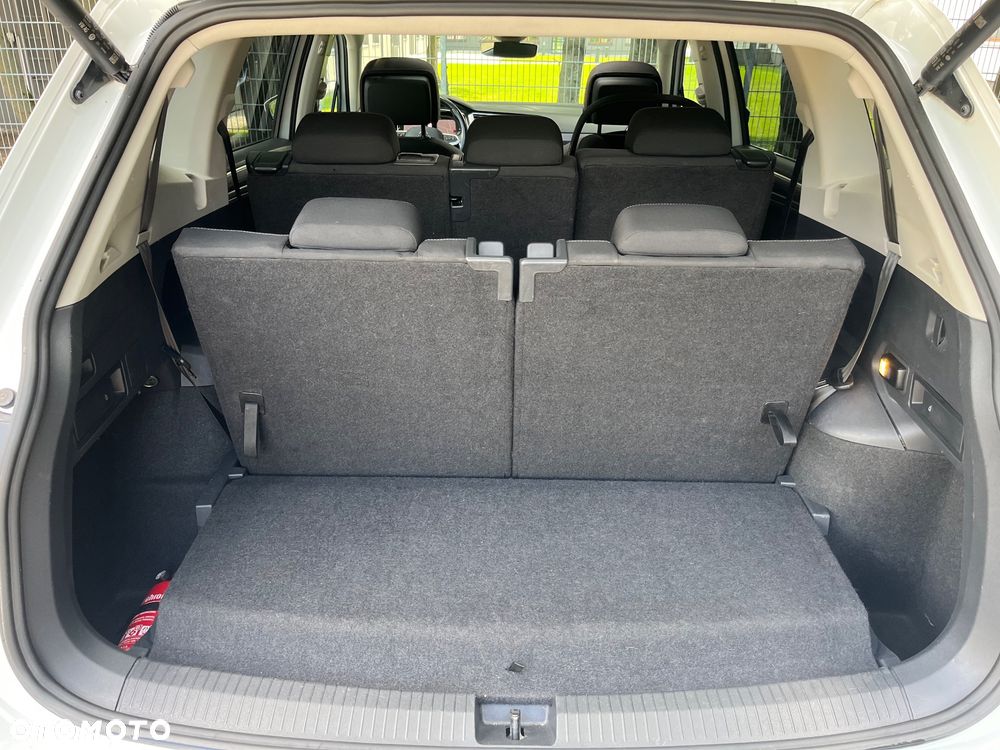Volkswagen Tiguan Allspace 2.0 TSI 4Mot Elegance DSG - 39