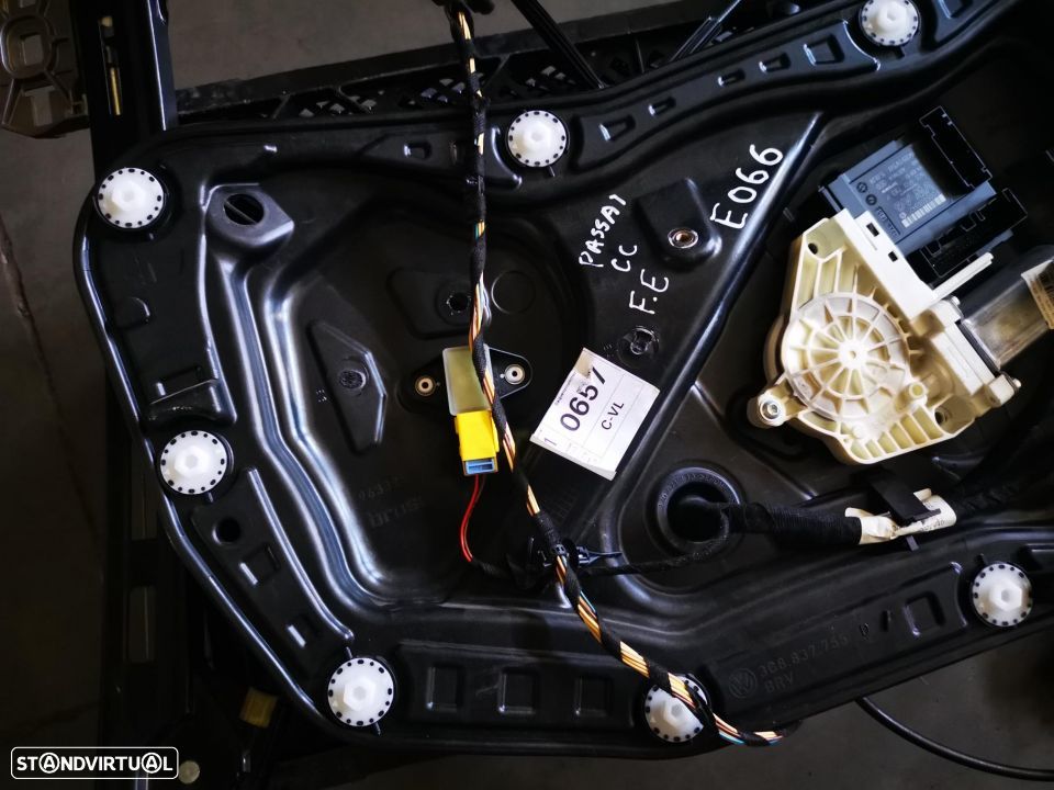 VW PASSAT CC ELEVADOR MOTOR FRENTE ESQUERDO E066 - 2