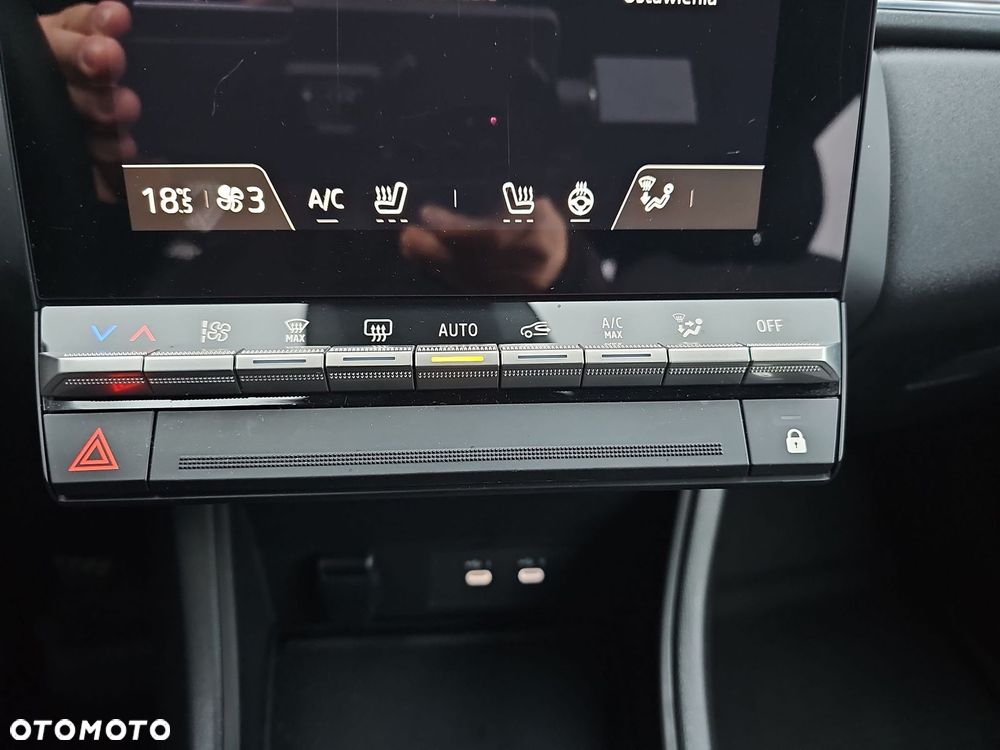 Renault Captur 1.0 TCe Techno - 19