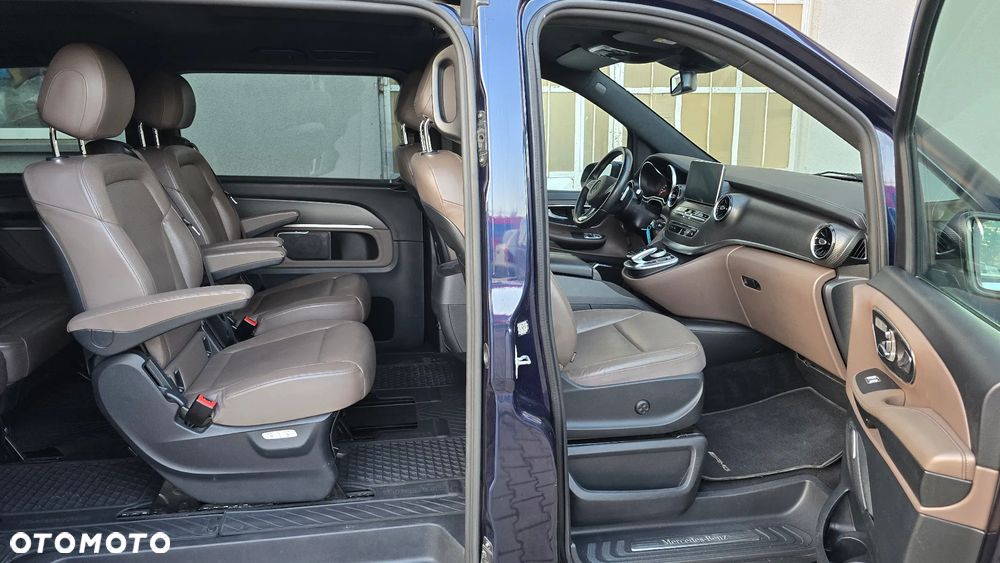 Mercedes-Benz Klasa V 300 d 4-Matic Avantgarde 9G-Tronic (d³ugi) - 40