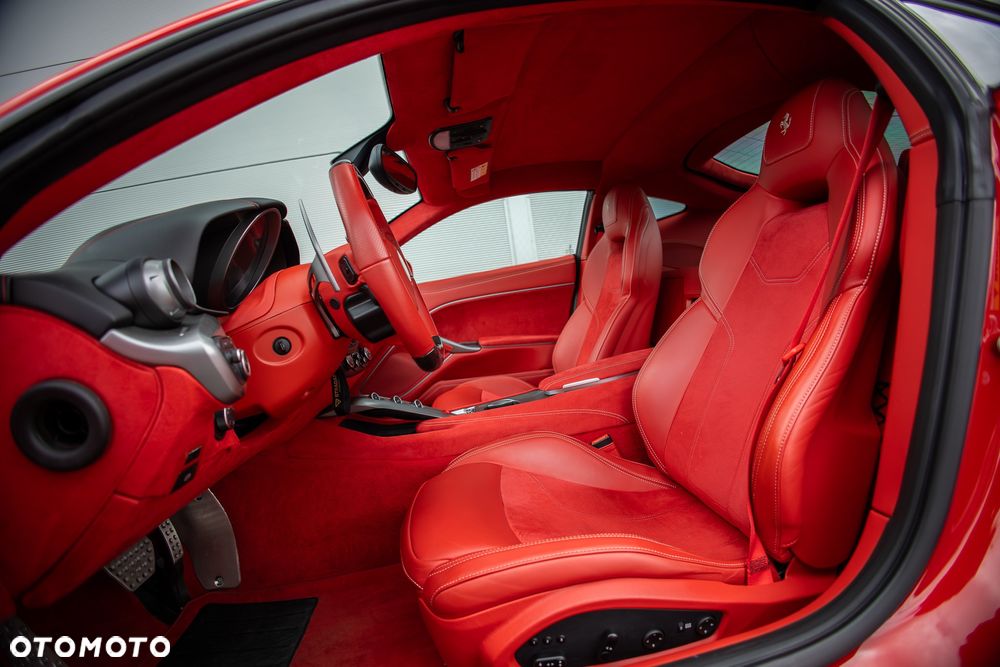 Ferrari F12berlinetta - 14