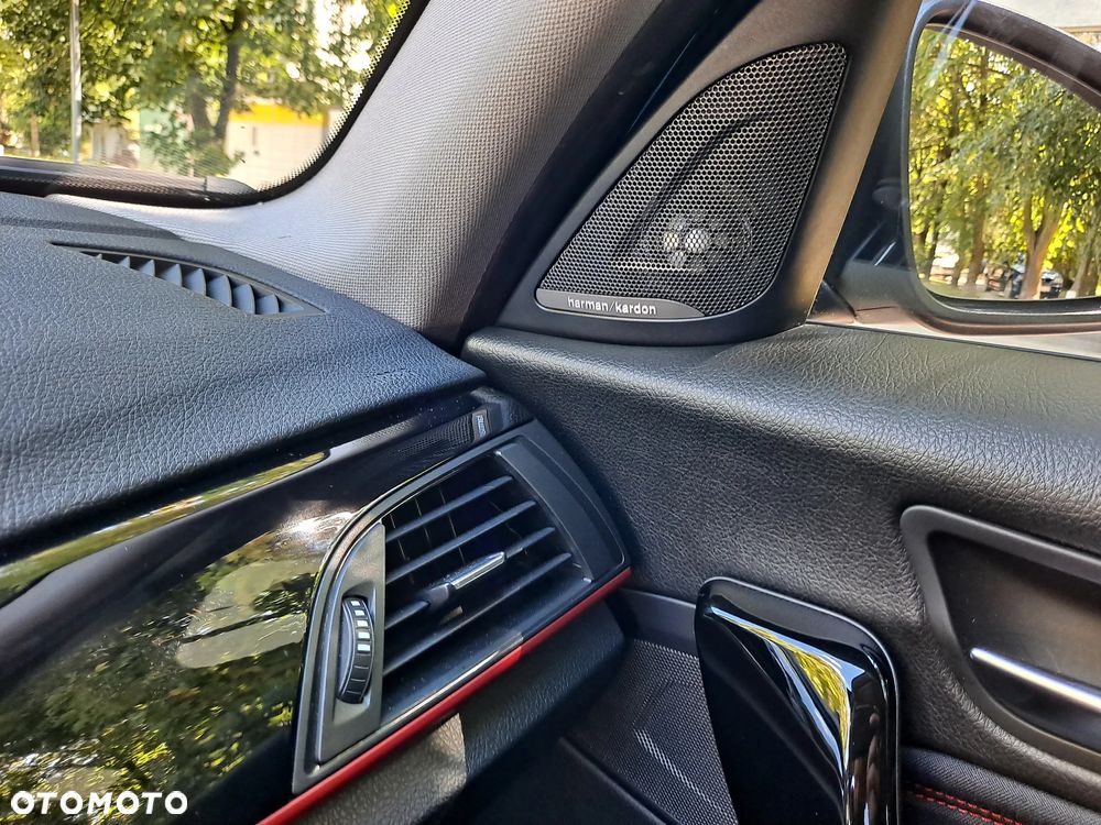 BMW Seria 1 120d Sport - 14