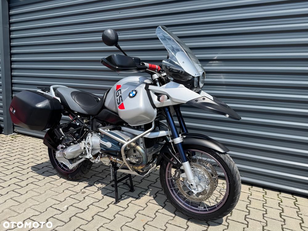 BMW R - 1