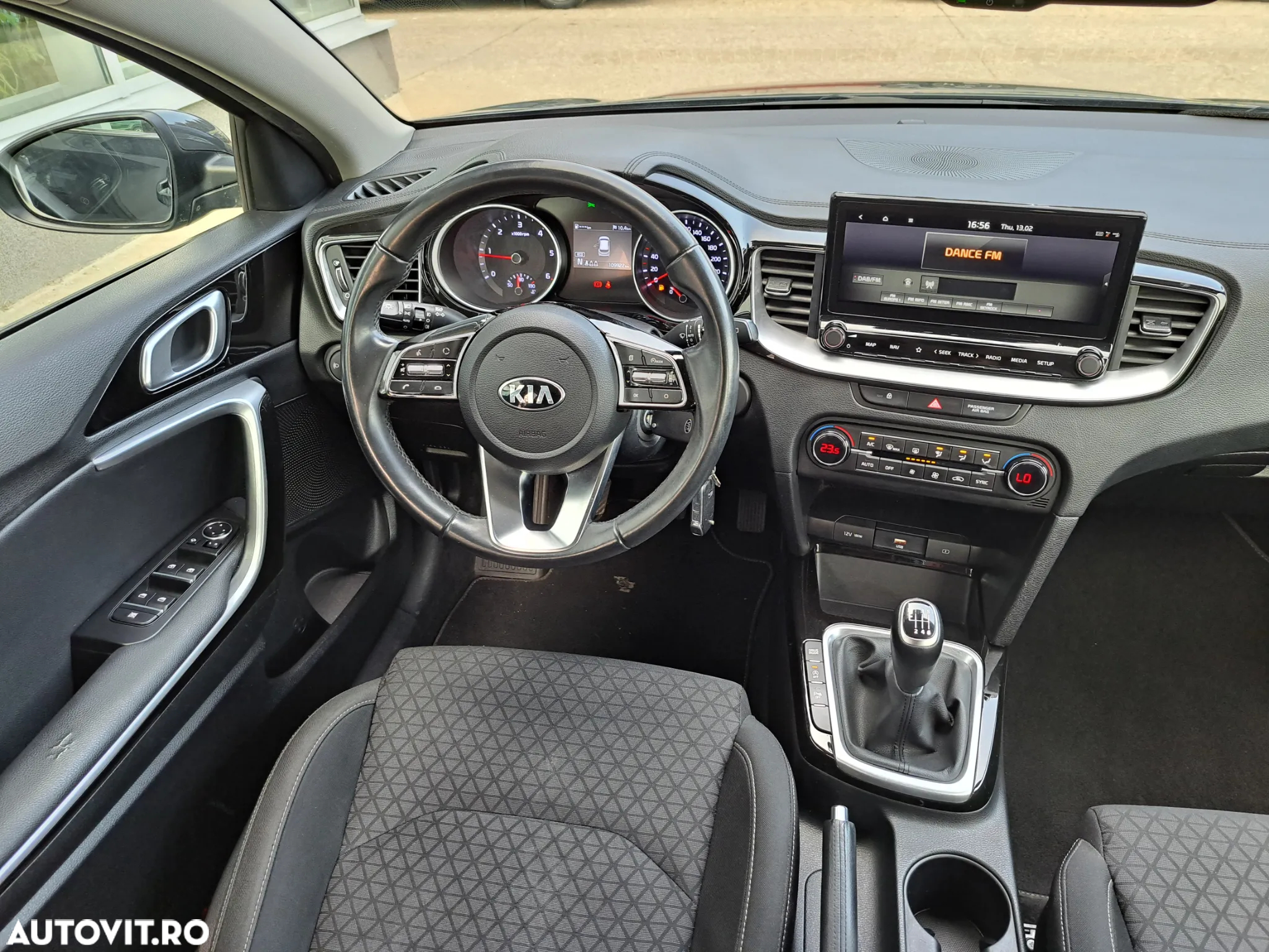Kia Ceed 1.6 CRDi (48V Mild-Hybrid) Vision - 8