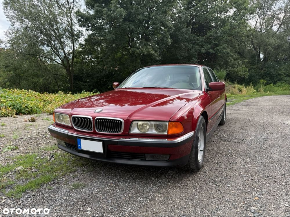 BMW Seria 7 740iL - 4
