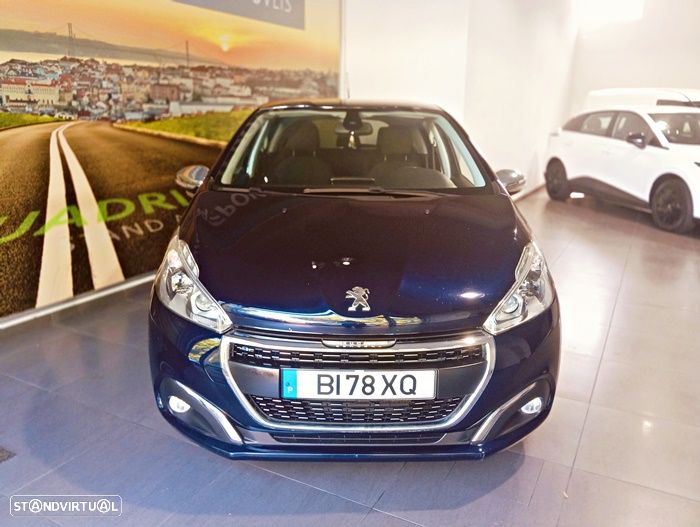 Peugeot 208 1.2 PureTech Signature - 2