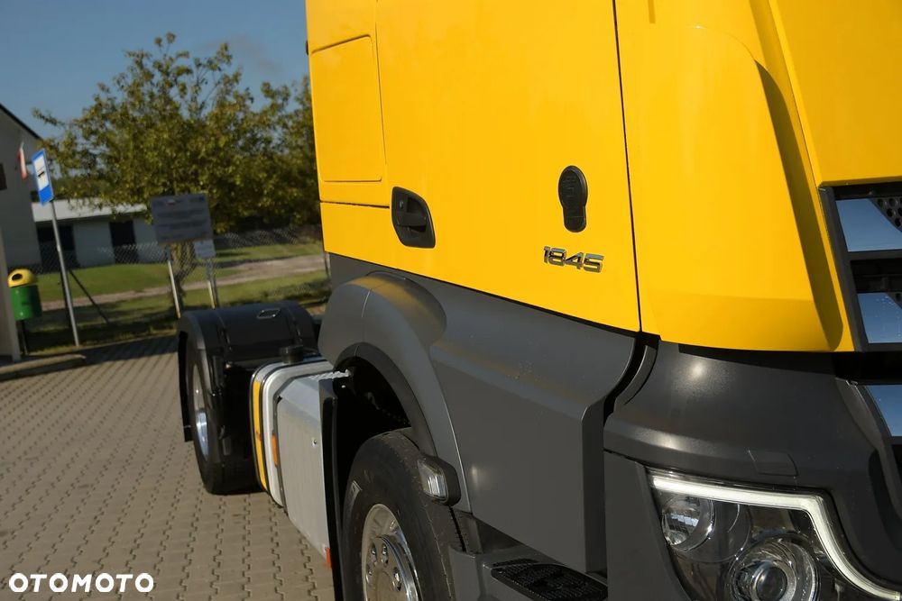 Mercedes-Benz Actros 1845 Stream Space - 14