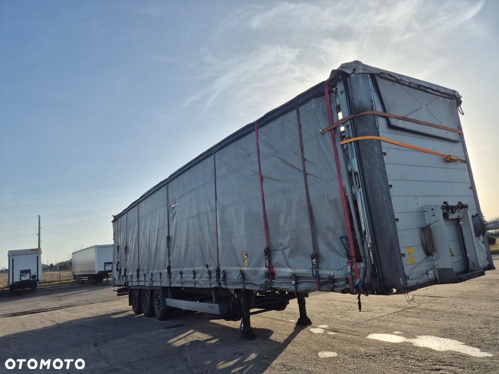 Schmitz Cargobull SCB S3T - 12
