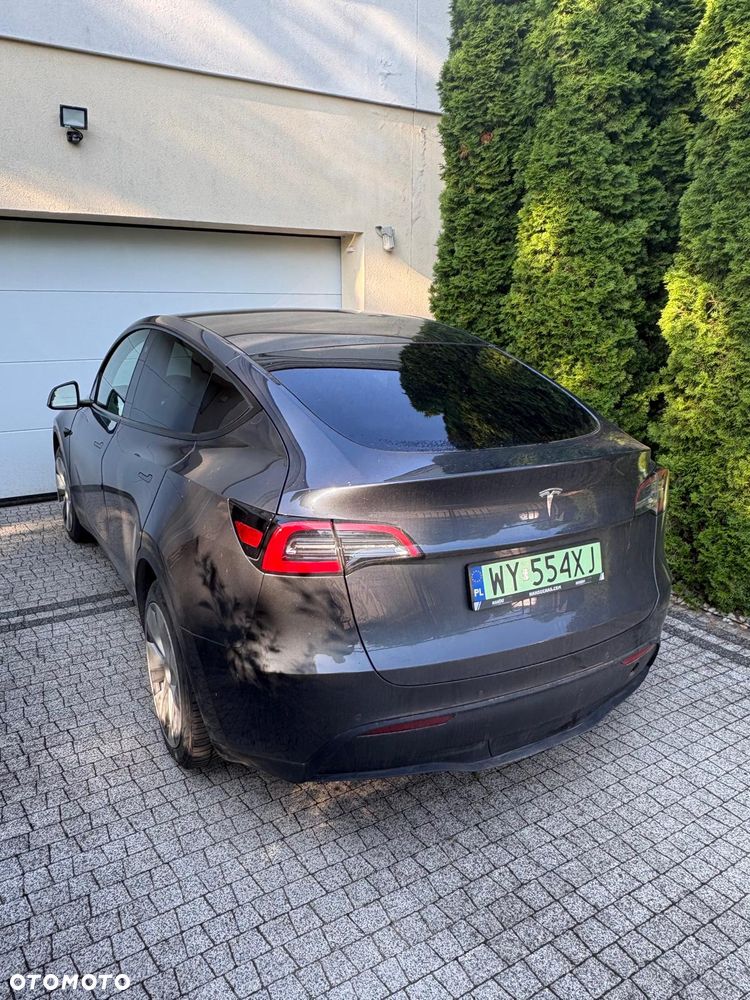 Tesla Model Y RWD - 3