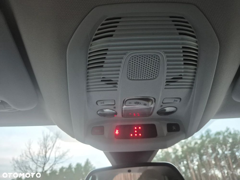 Peugeot 5008 BlueHDi 130 EAT8 Active Pack - 19