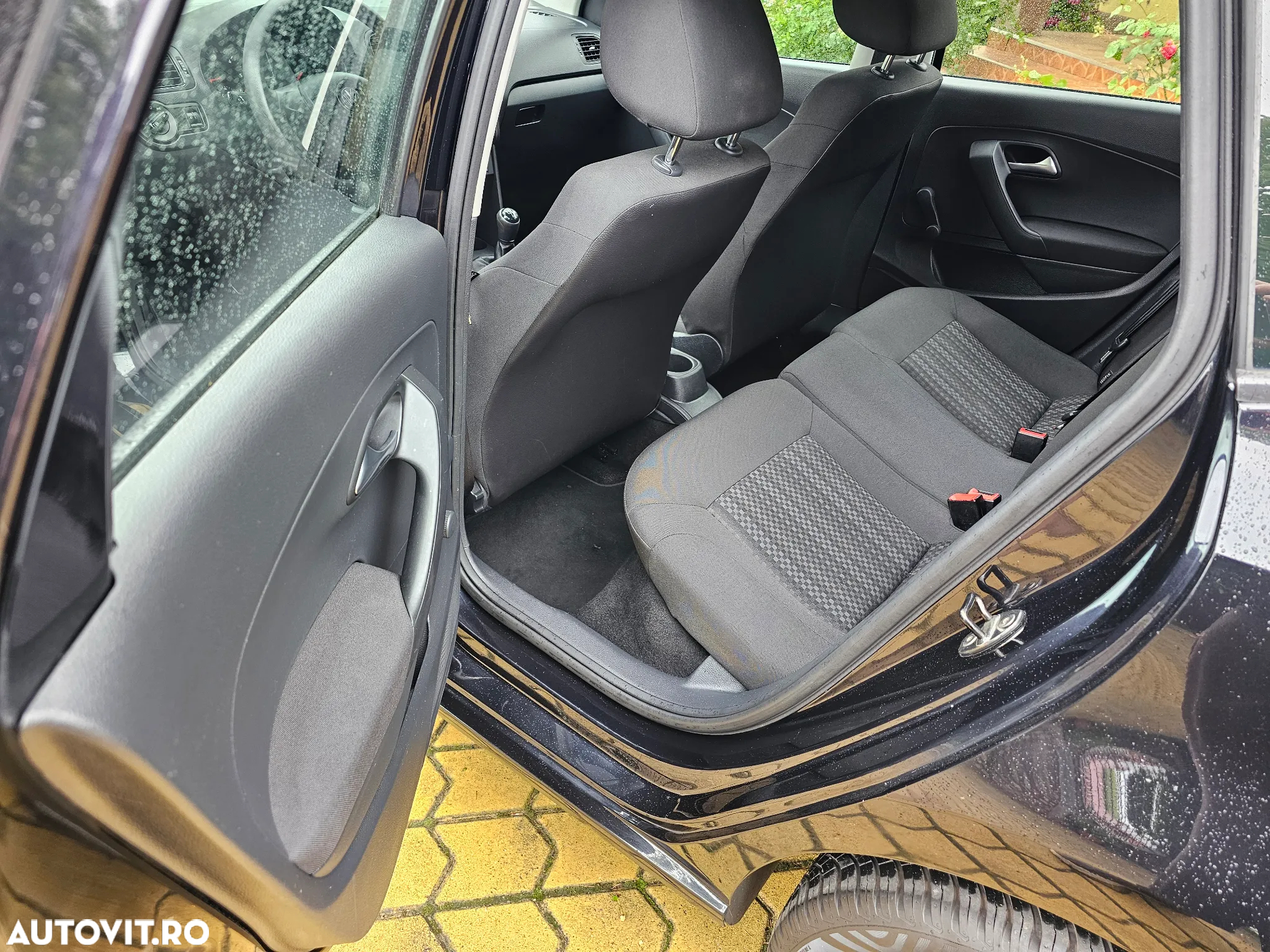 Volkswagen Polo 1.4 TDI (Blue Motion Technology) Comfortline - 7
