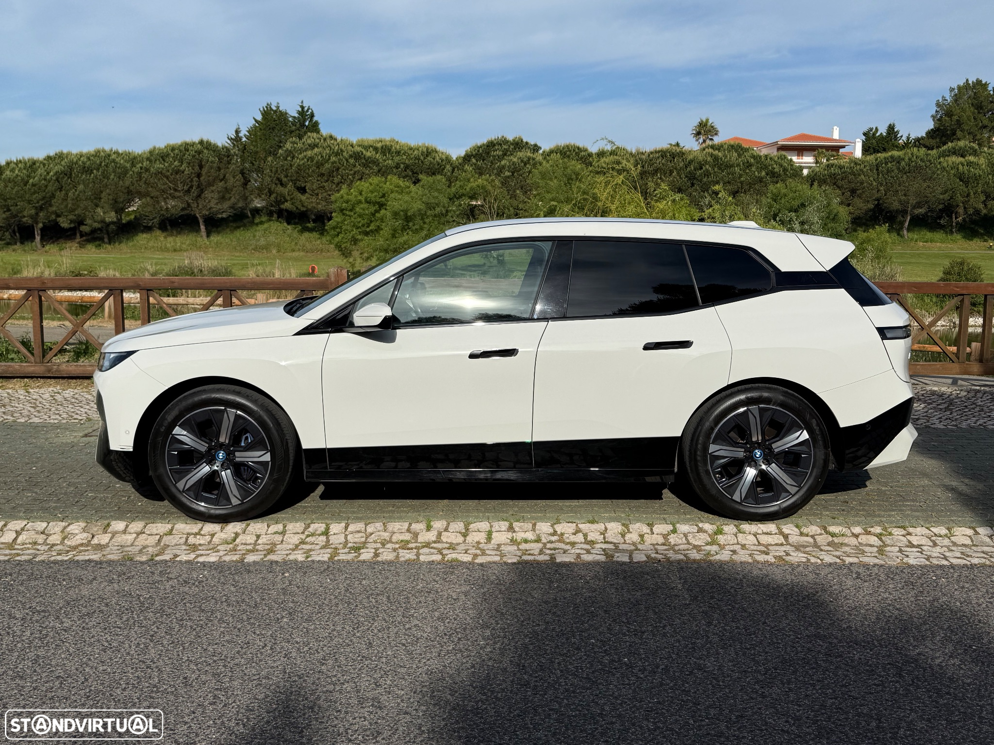 BMW iX xDrive 40 Pack Desportivo - 5