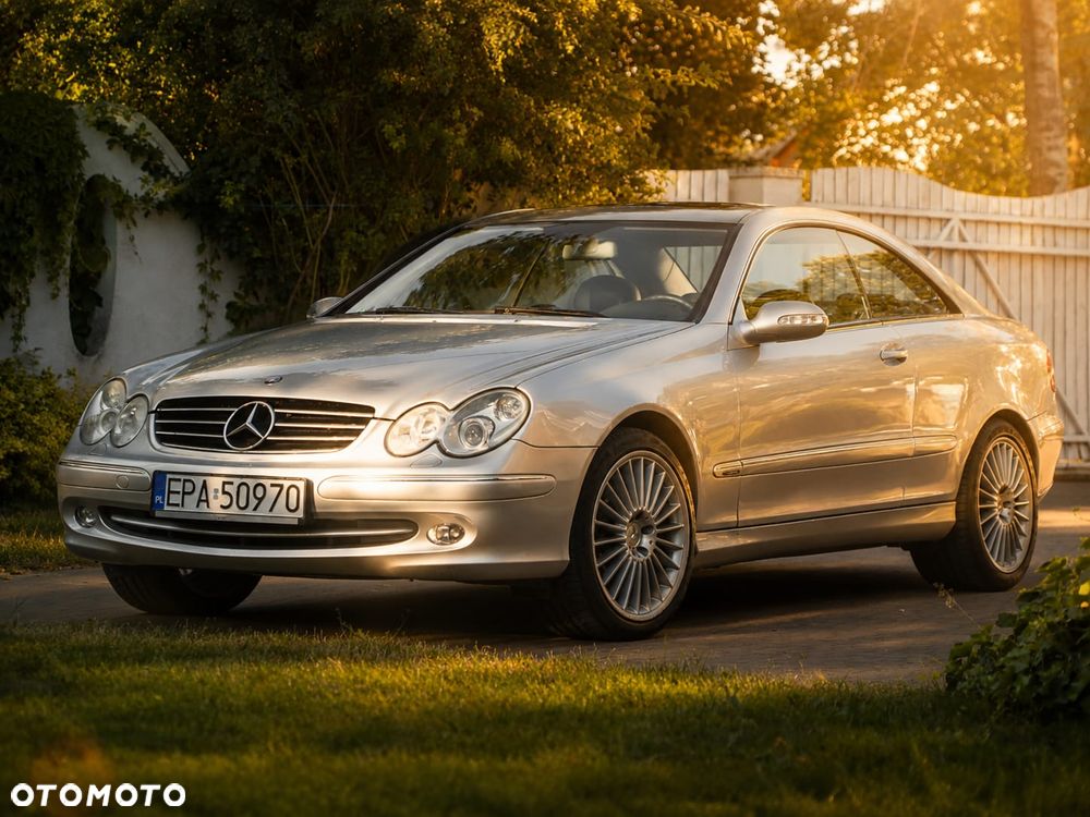 Mercedes-Benz CLK - 11