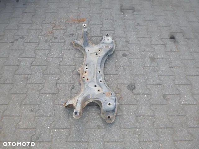 SANKI PRZÓD PRZEDNIE TOYOTA COROLLA E12 1.4 D4D - 3