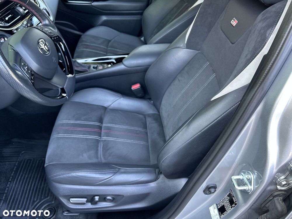 Toyota C-HR 1.8 Hybrid GPF GR Sport - 16