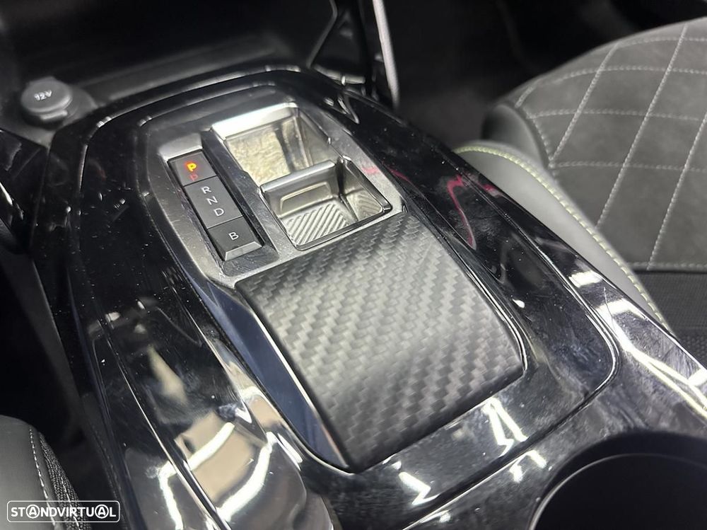 Peugeot e-2008 50 kWh GT Pack - 36