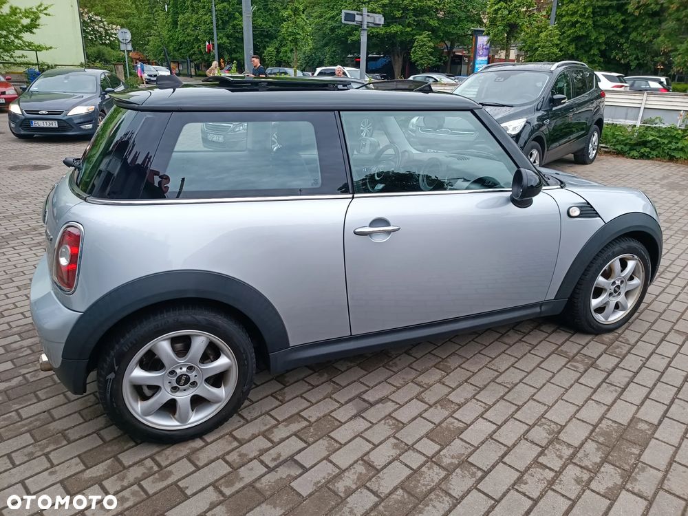 MINI Cooper Standard - 8