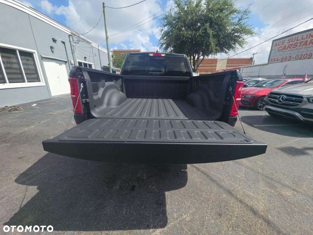 RAM 1500 - 4