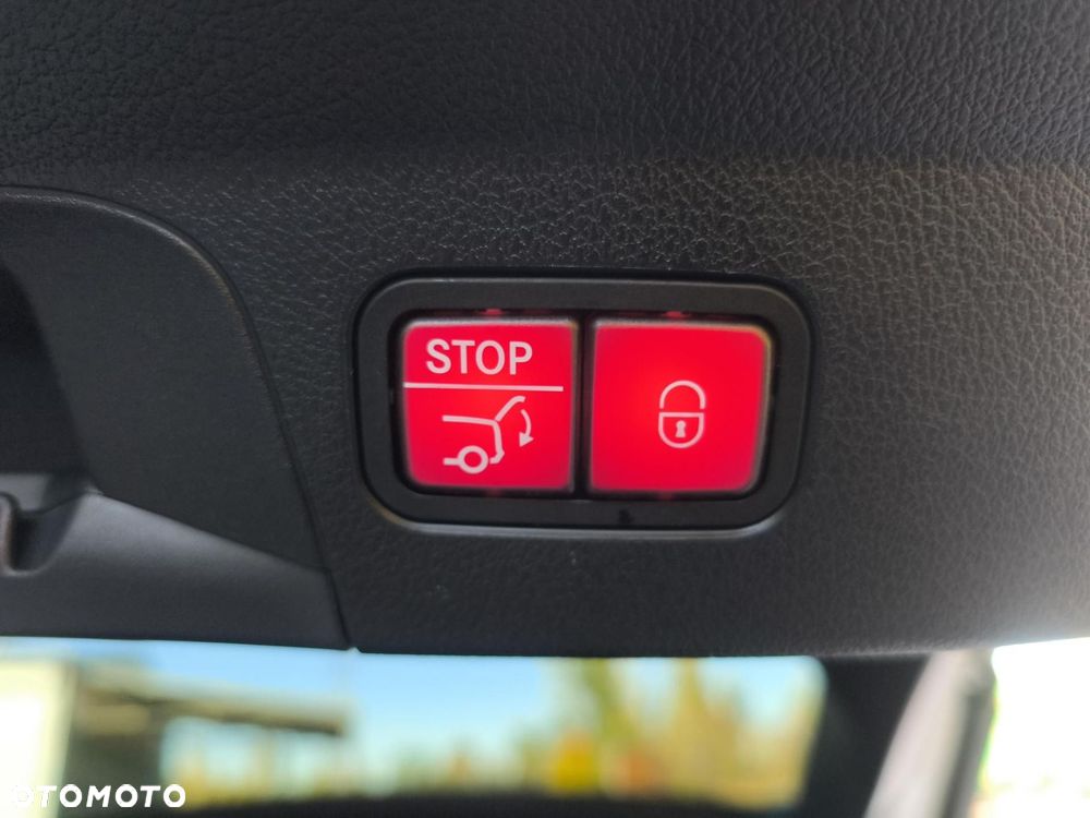 Mercedes-Benz GLE - 25