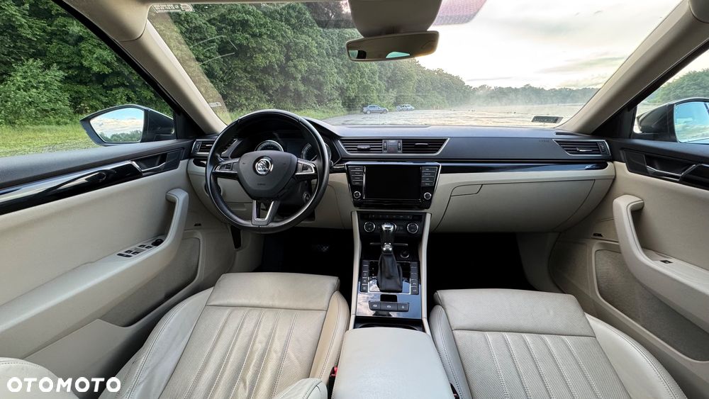 Skoda Superb 2.0 TDI L&K DSG - 13