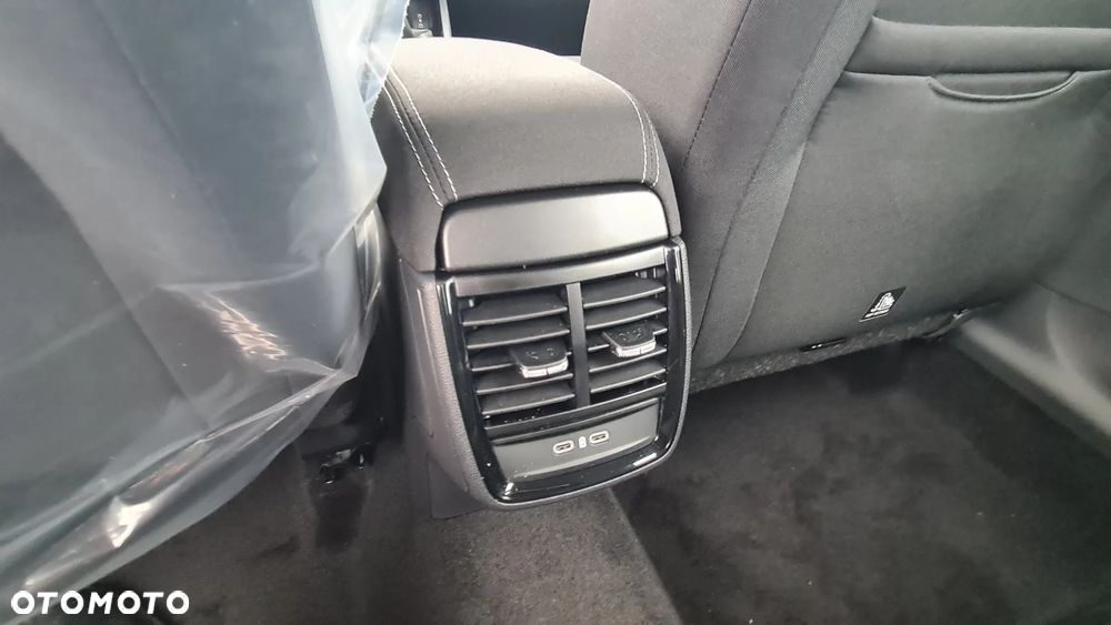 Skoda Kamiq 1.5 TSI Drive DSG - 10