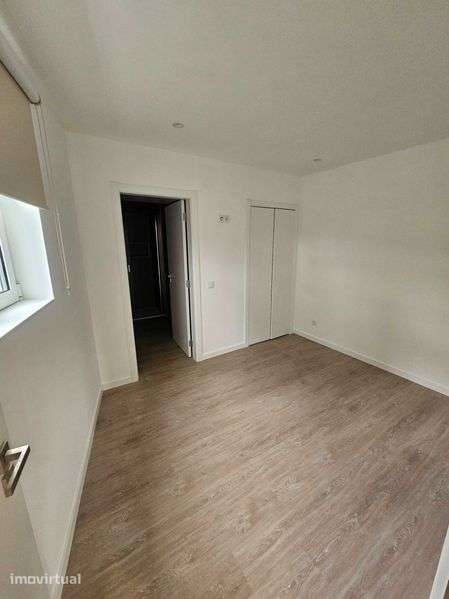 ** Investidores ** Apartamento T1 + T1 - Leiria - Grande imagem: 4/11