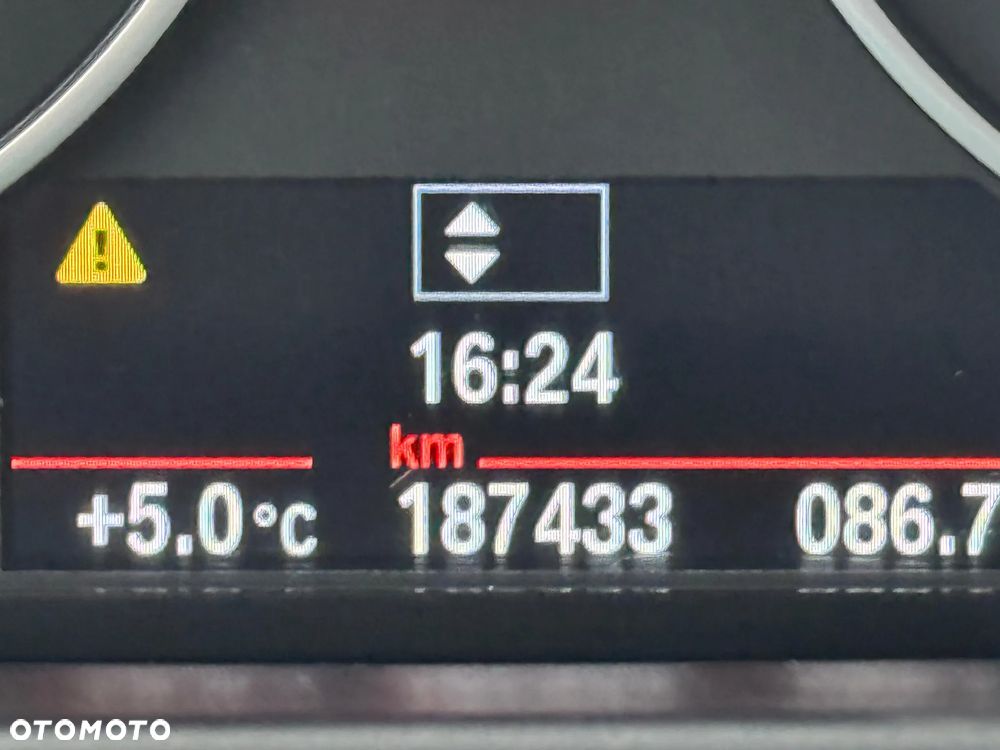 BMW Seria 1 116i Urban Line - 28