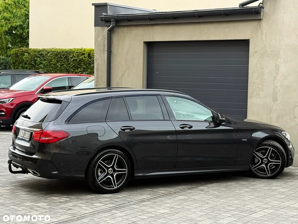 Mercedes-Benz Klasa C 220 d T 9G-TRONIC AMG Line - 30