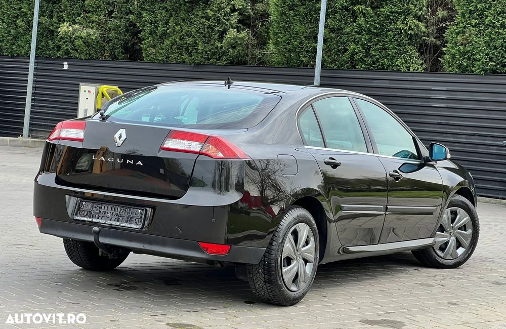 Renault Laguna dCi 110 FAP Limited - 3