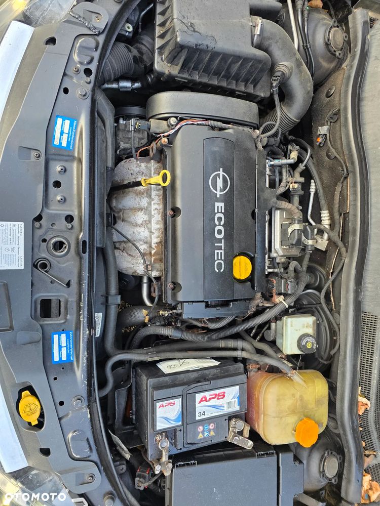 Opel Astra 1.8 Innovation 110 Jahre - 13